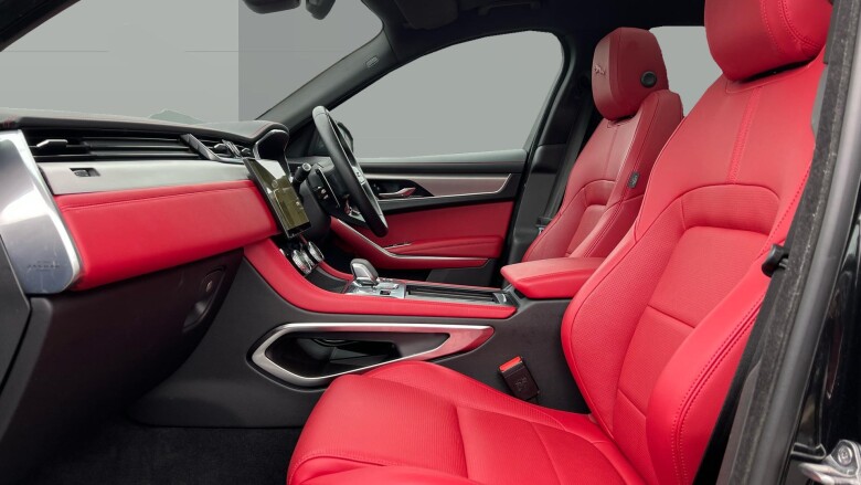 Jaguar F-Pace 2.0 D200 R-Dynamic Black 5dr Auto AWD Diesel Estate